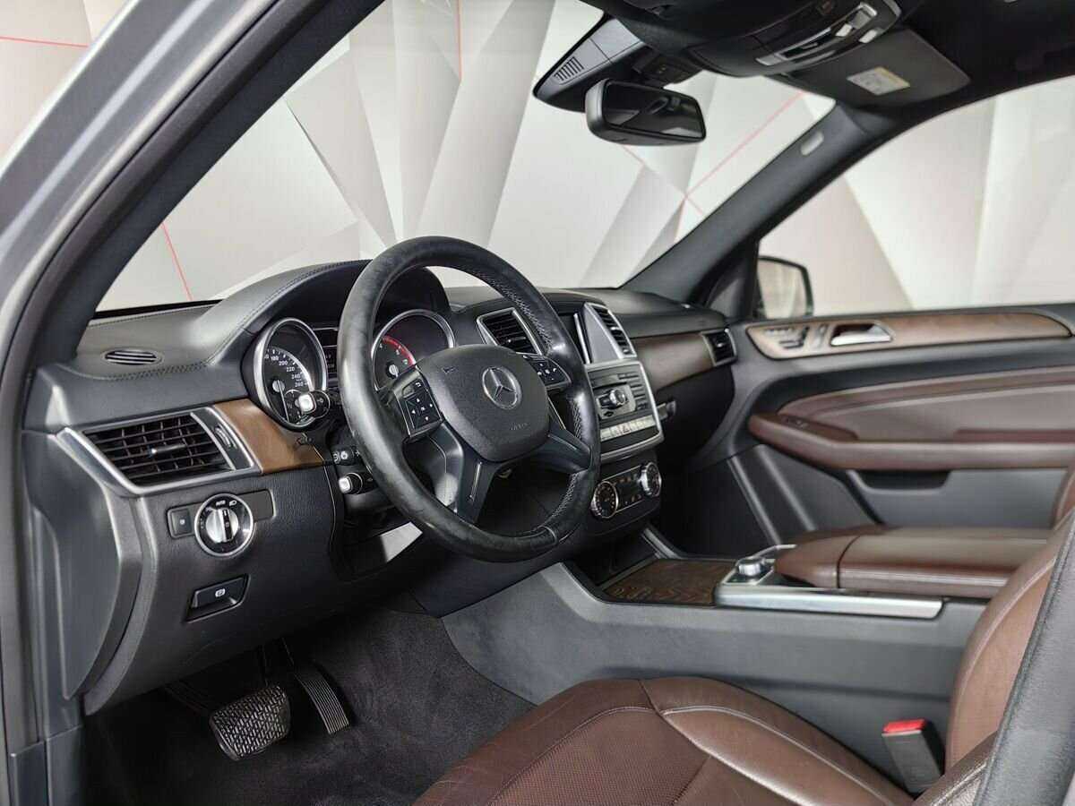 Купить Mercedes-Benz M-Класс с пробегом. Фото: #14
