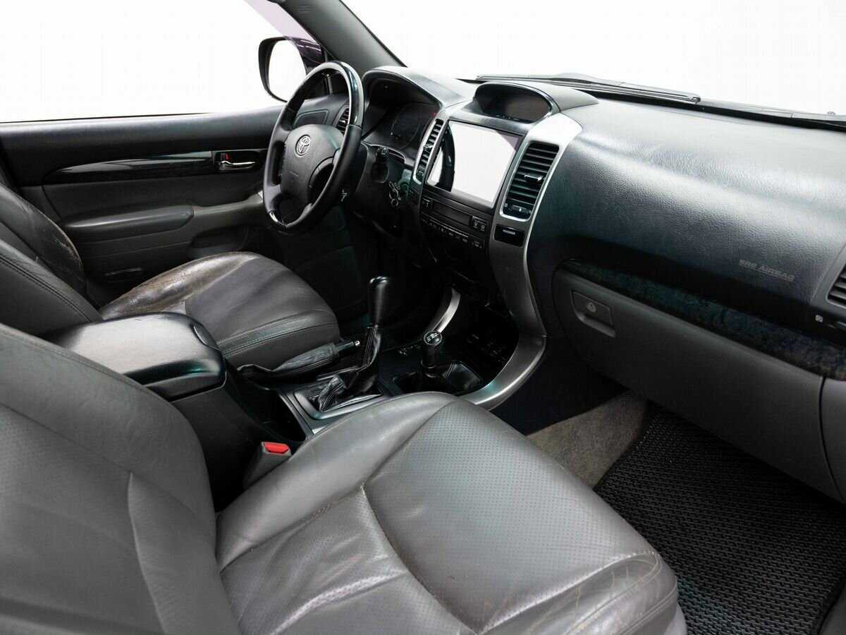 Купить Toyota Land Cruiser Prado с пробегом. Фото: #10