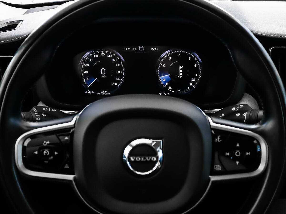 Купить Volvo XC60 с пробегом. Фото: #15
