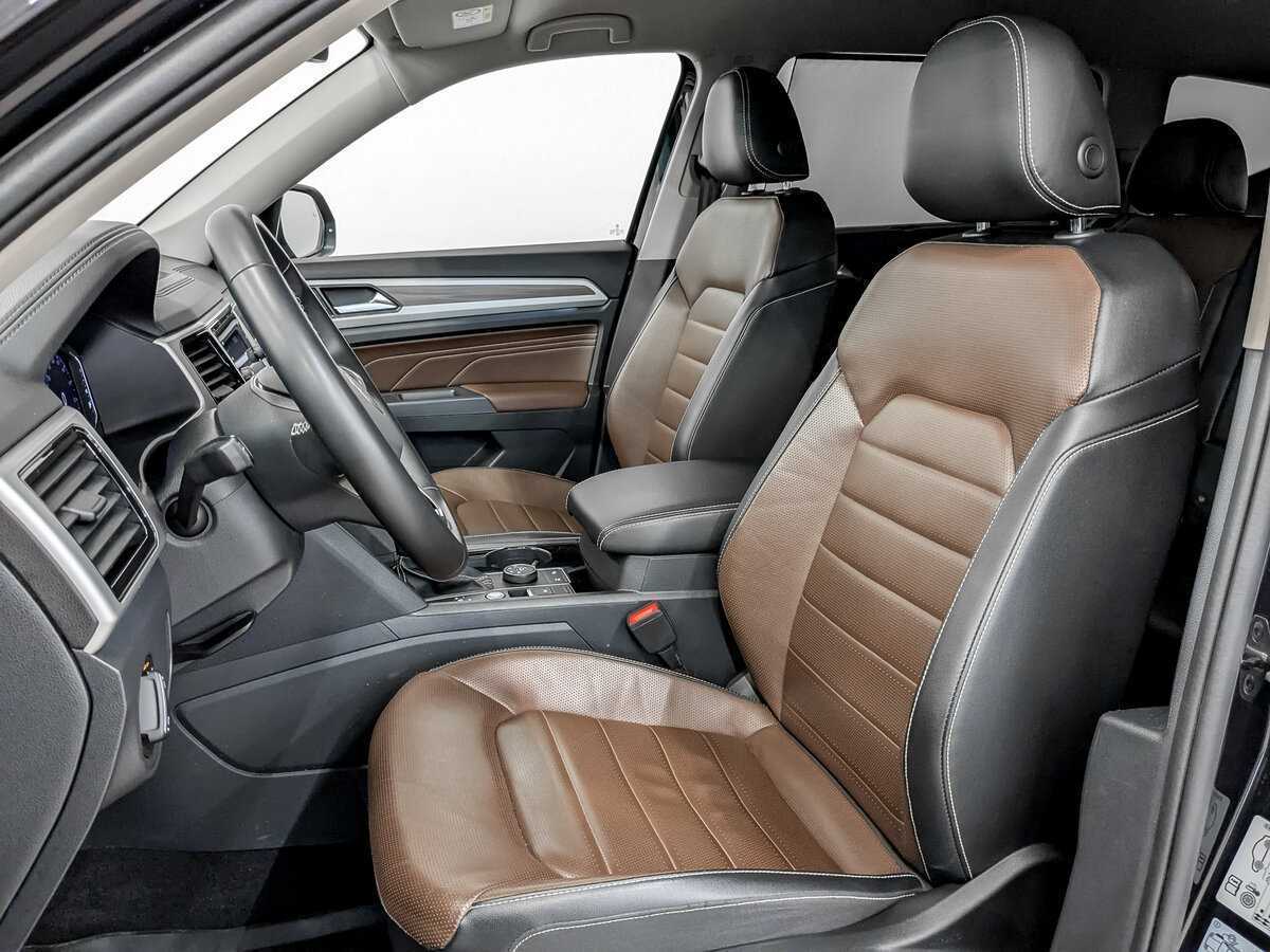 Купить Volkswagen Teramont с пробегом. Фото: #18