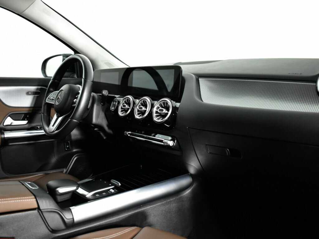 Купить Mercedes-Benz GLA с пробегом. Фото: #8