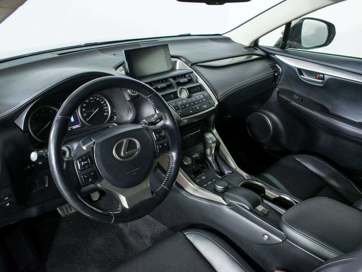 Купить Lexus NX с пробегом. Фото: #12