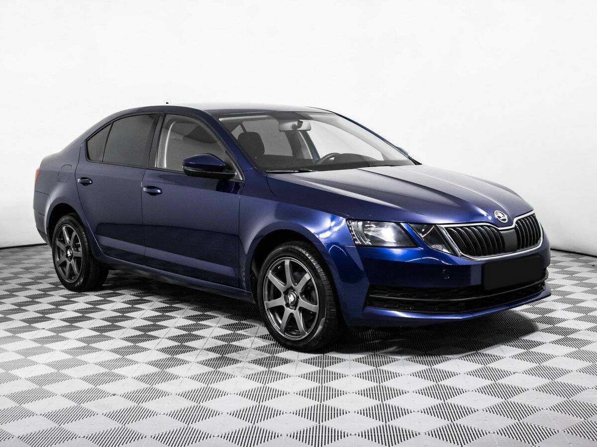 Купить Skoda Octavia с пробегом. Фото: #2
