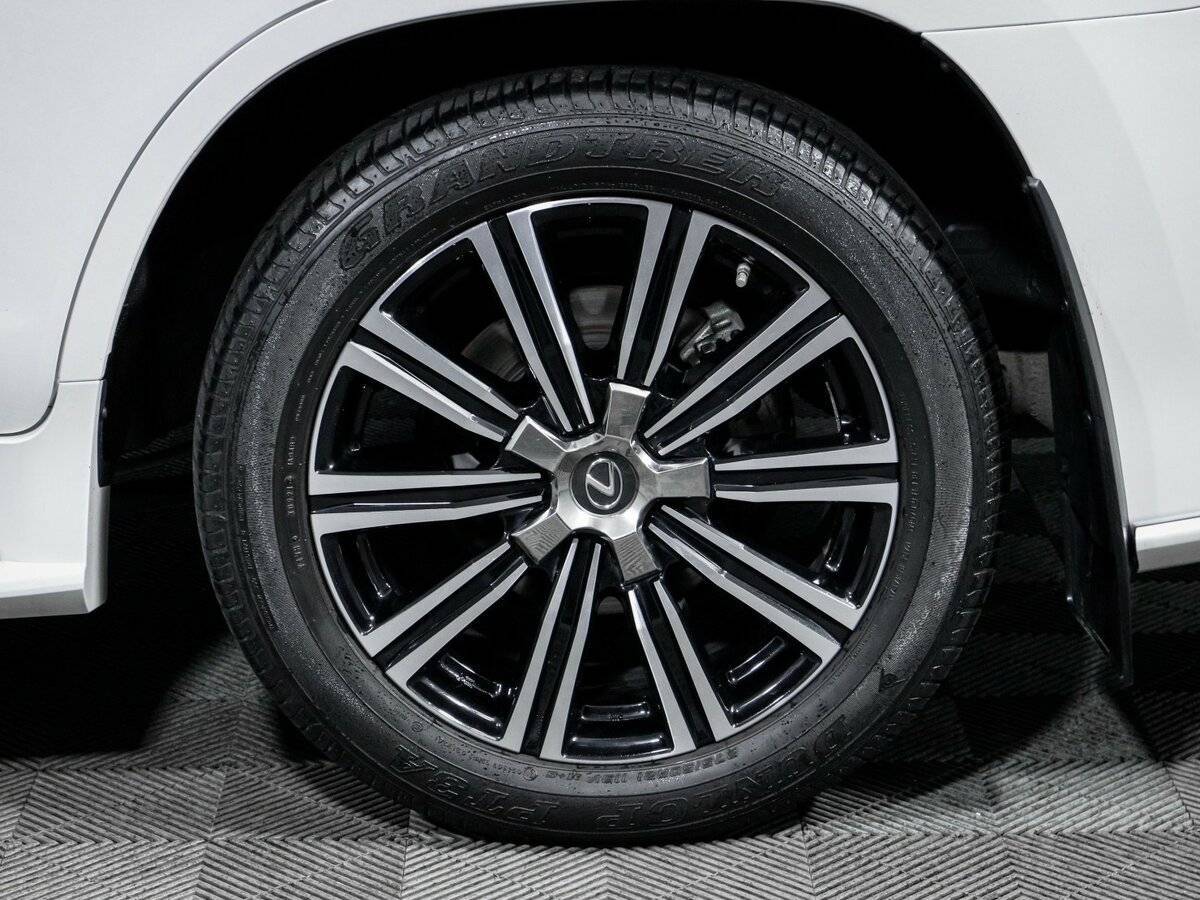 Купить Lexus LX с пробегом. Фото: #14