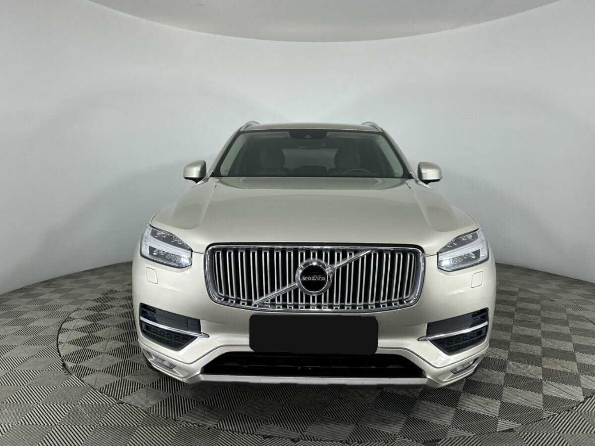 Купить Volvo XC90 с пробегом. Фото: #1