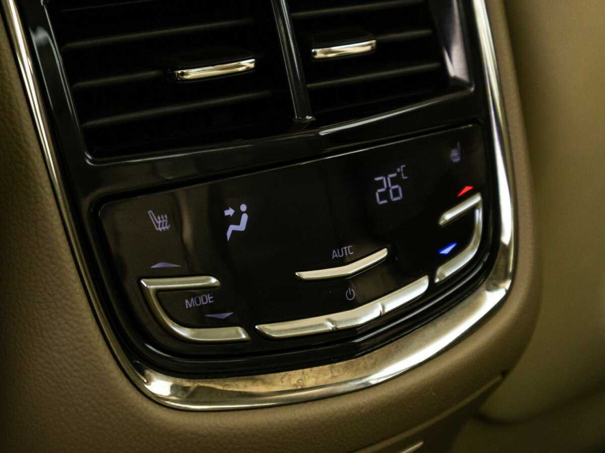 Купить Cadillac CTS с пробегом. Фото: #25