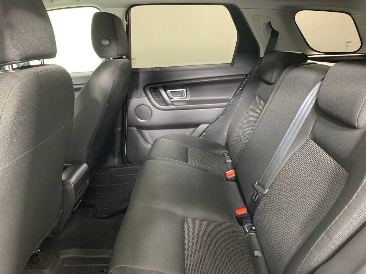 Купить Land Rover Discovery Sport с пробегом. Фото: #18