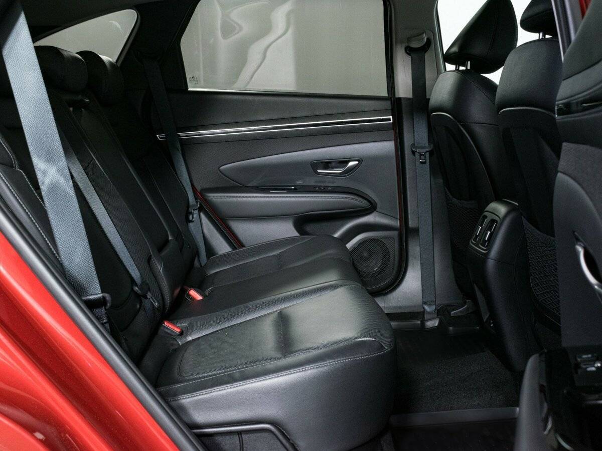 Купить Hyundai Tucson с пробегом. Фото: #11
