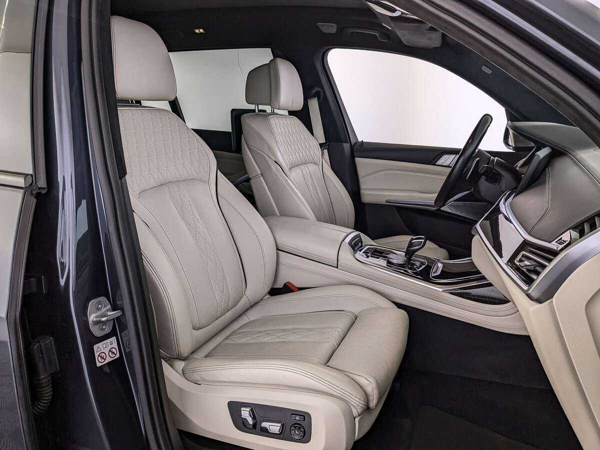 Купить BMW X7 с пробегом. Фото: #15