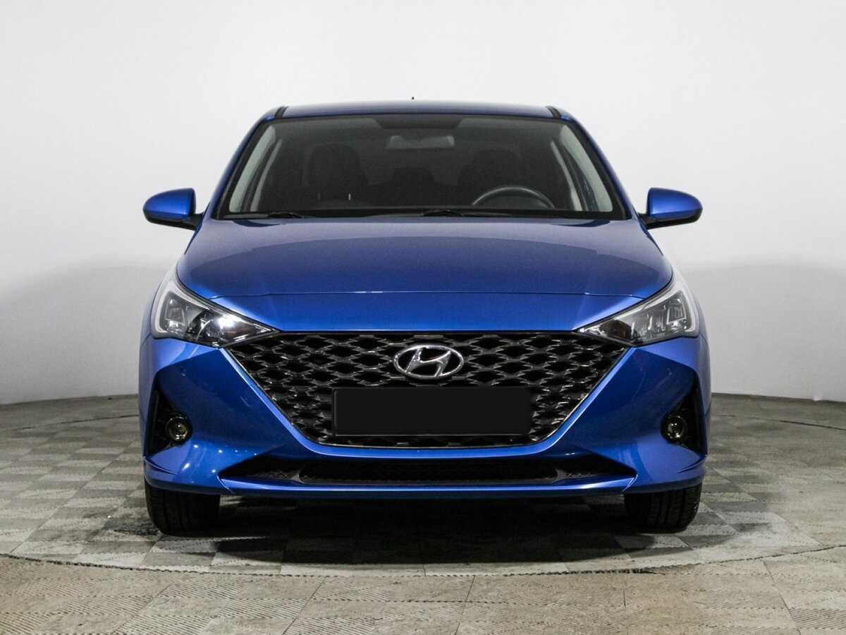Купить Hyundai Solaris с пробегом. Фото: #1
