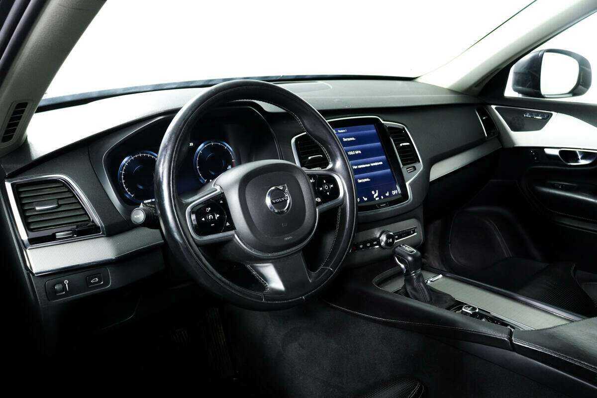 Купить Volvo XC90 с пробегом. Фото: #13