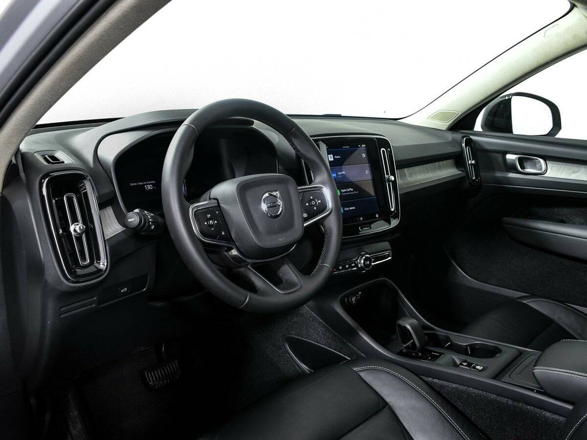 Купить Volvo XC40 с пробегом. Фото: #11