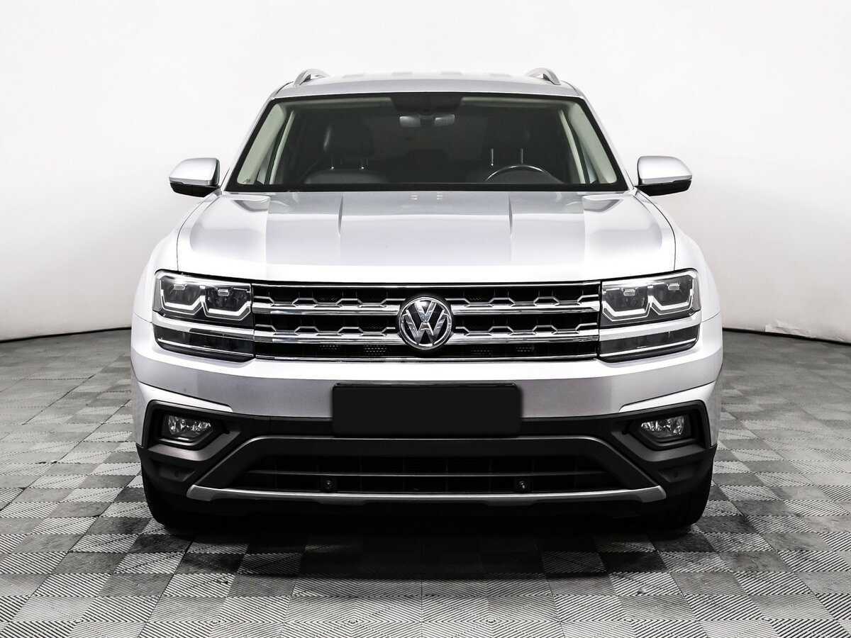 Купить Volkswagen Teramont с пробегом. Фото: #1