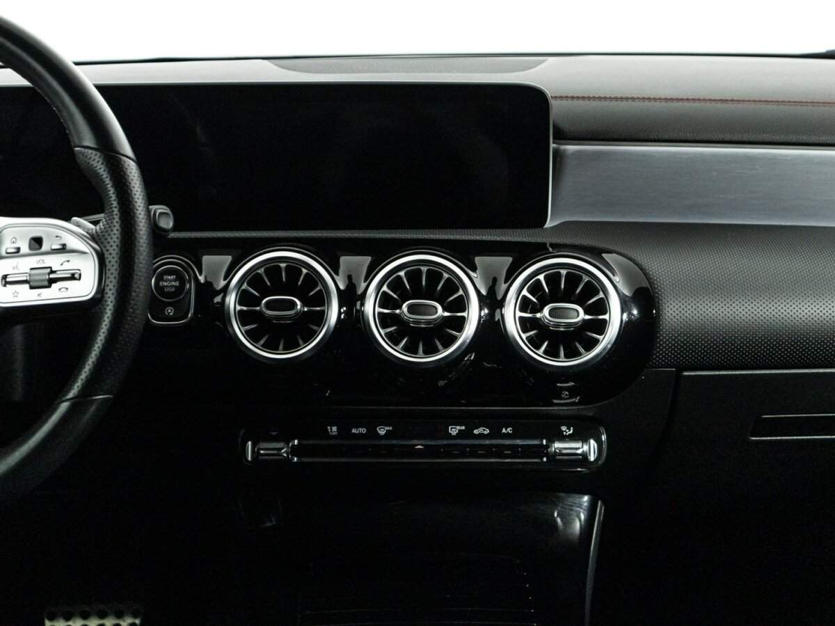 Купить Mercedes-Benz CLA с пробегом. Фото: #13