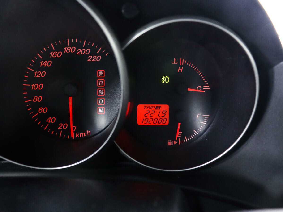 Купить Mazda 3 с пробегом. Фото: #8