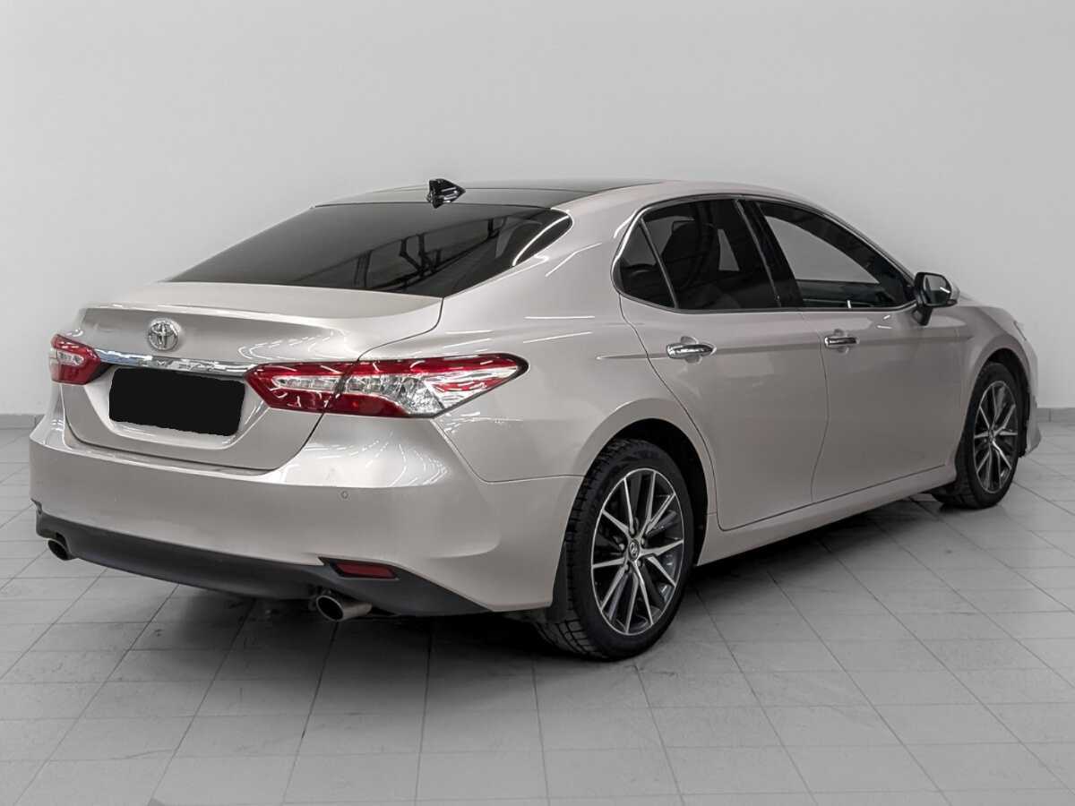 Купить Toyota Camry с пробегом. Фото: #4