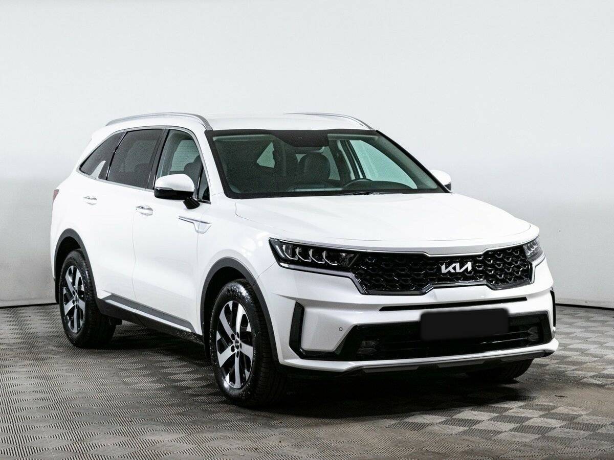 Купить Kia Sorento с пробегом. Фото: #2