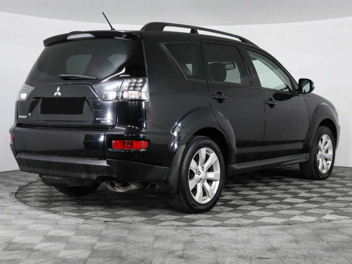 Купить Mitsubishi Outlander с пробегом. Фото: #2