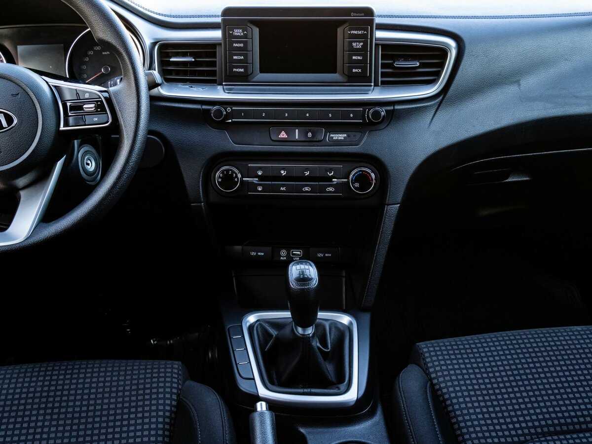 Купить Kia Ceed с пробегом. Фото: #11