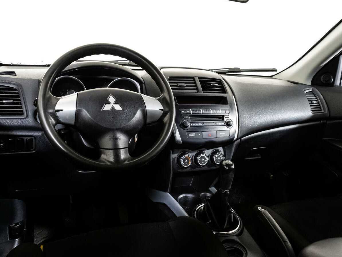 Купить Mitsubishi ASX с пробегом. Фото: #9