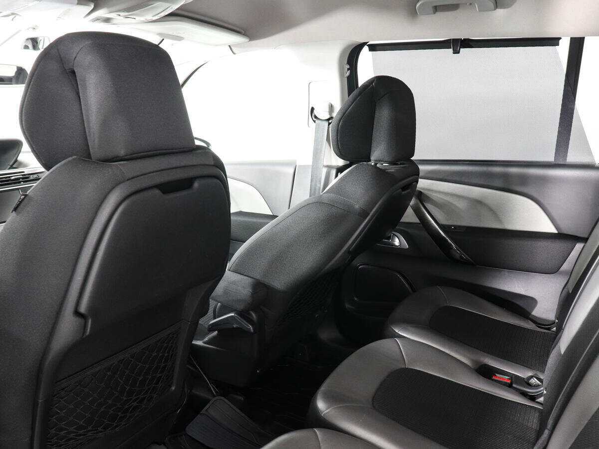 Купить Citroen C4 Picasso с пробегом. Фото: #6