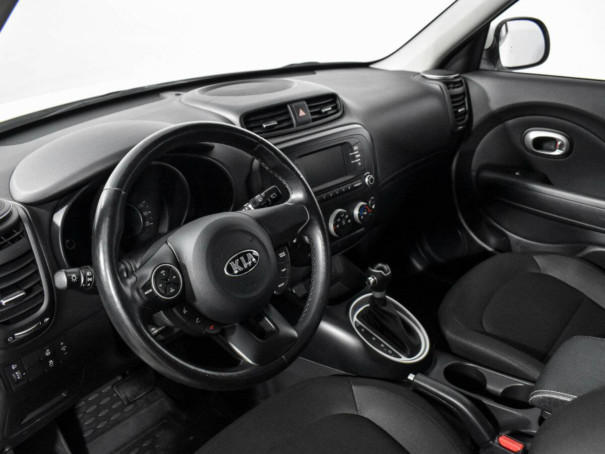 Купить Kia Soul с пробегом. Фото: #8