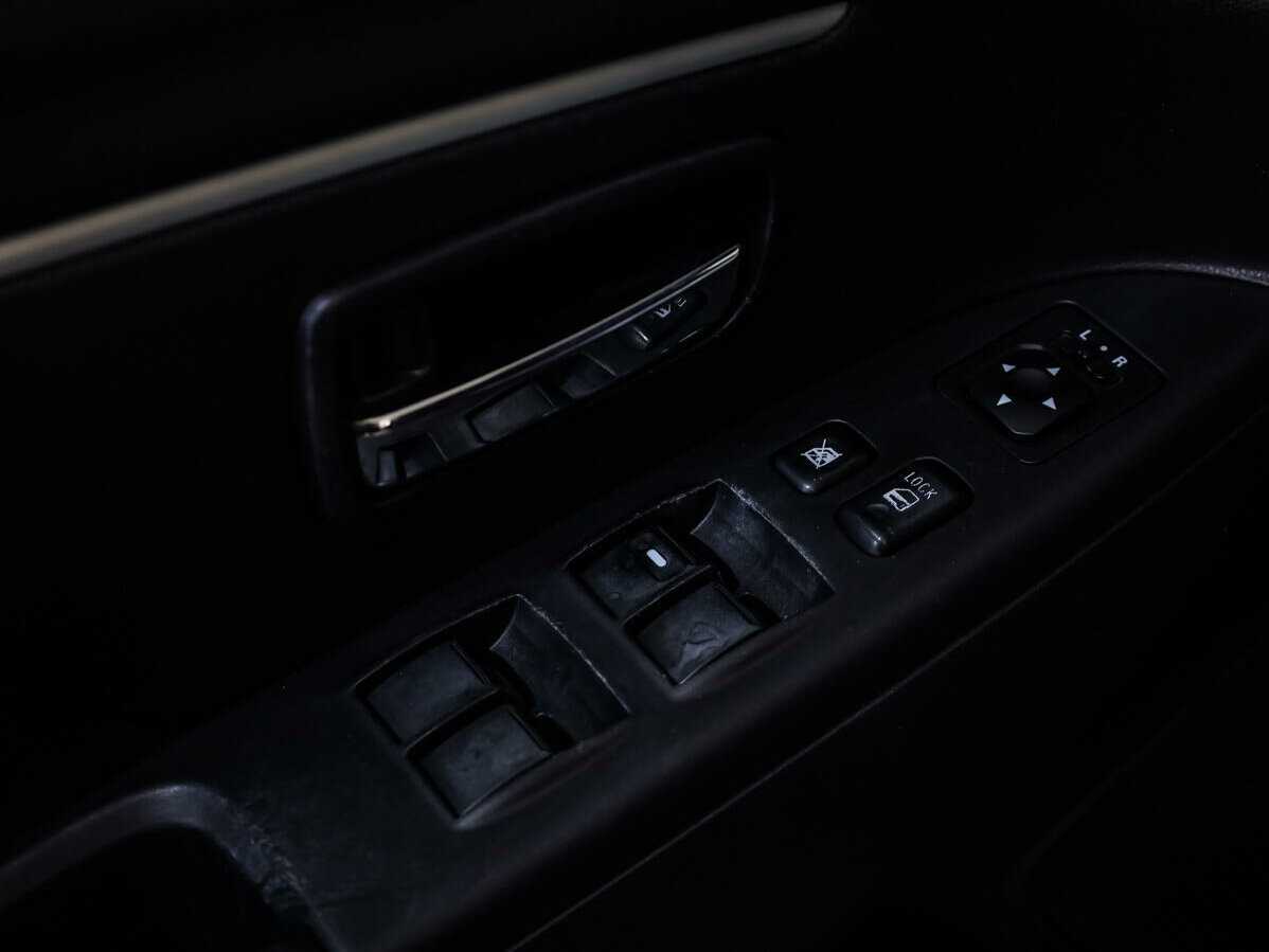 Купить Mitsubishi ASX с пробегом. Фото: #14