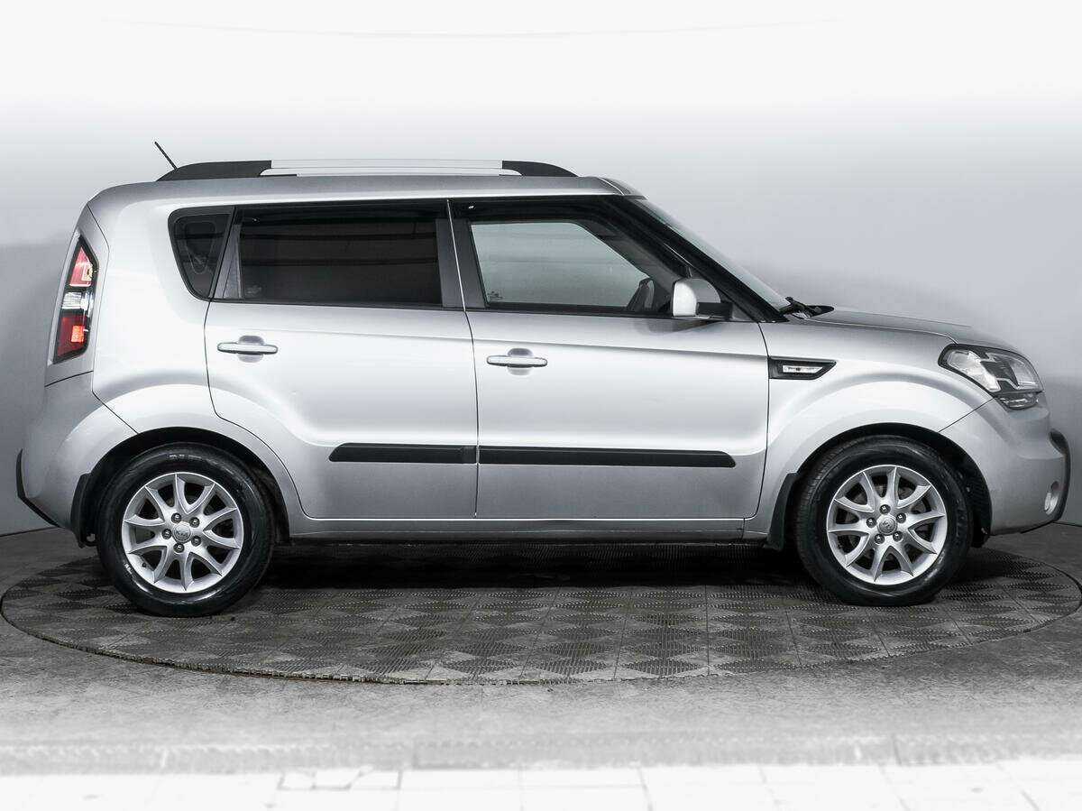 Купить Kia Soul с пробегом. Фото: #3