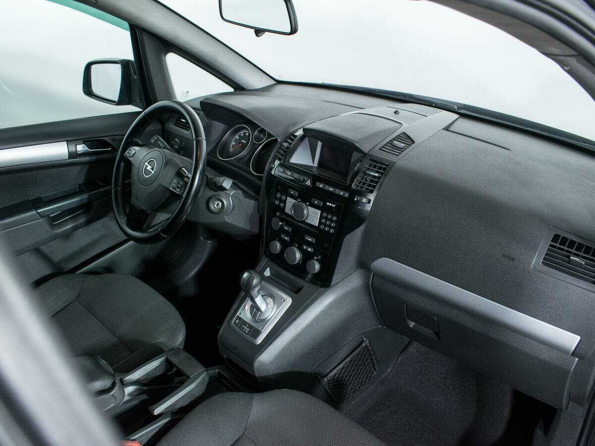 Купить Opel Zafira с пробегом. Фото: #8