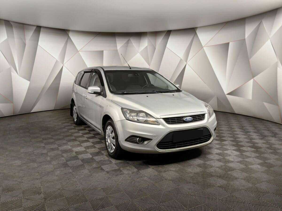 Купить Ford Focus с пробегом. Фото: #2