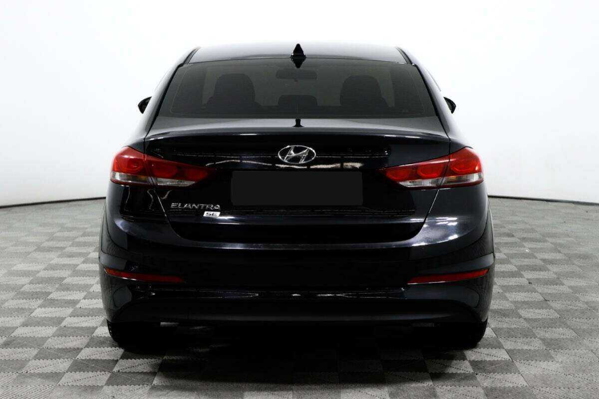 Купить Hyundai Elantra с пробегом. Фото: #5