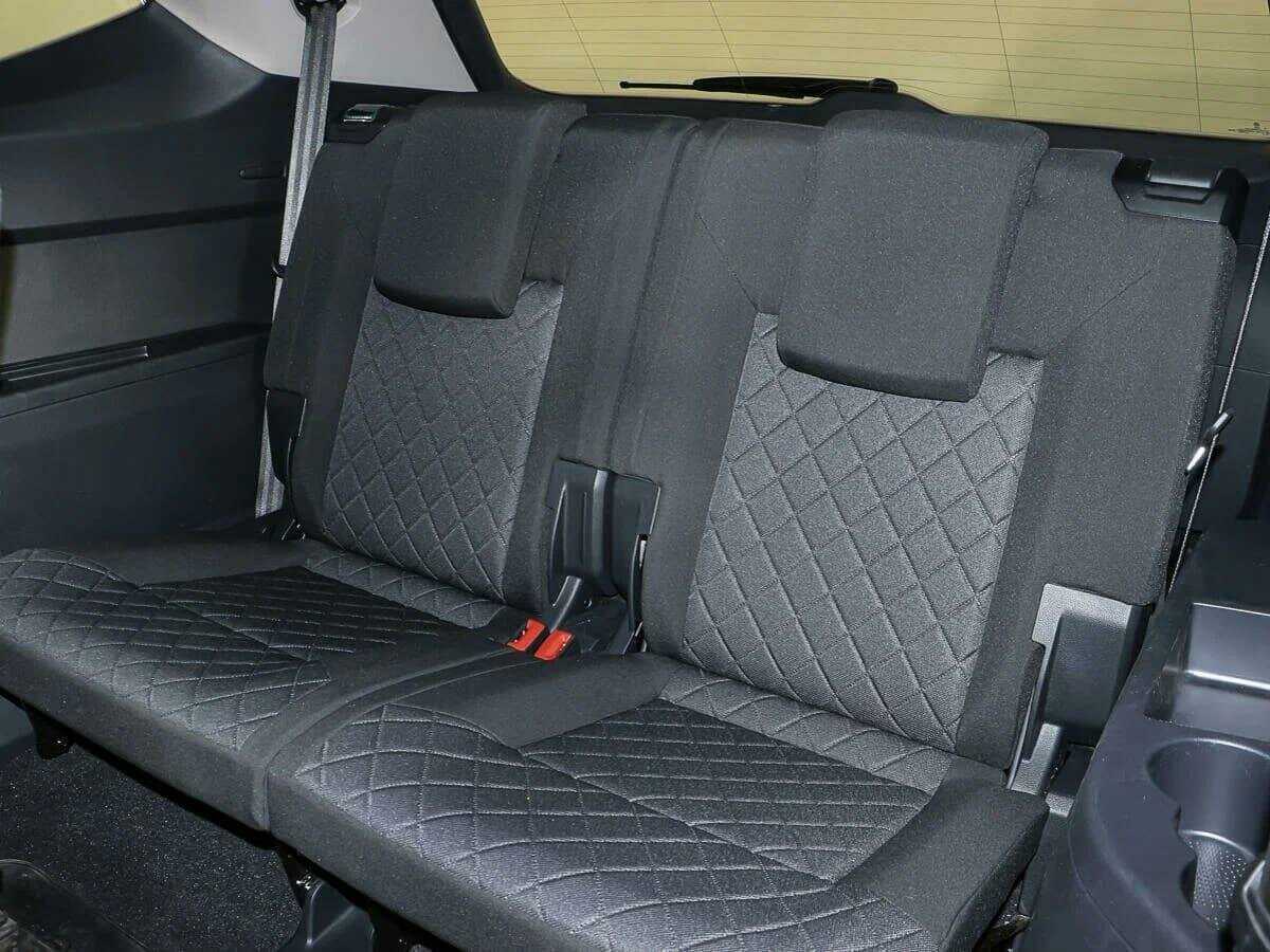Купить Volkswagen Teramont с пробегом. Фото: #14