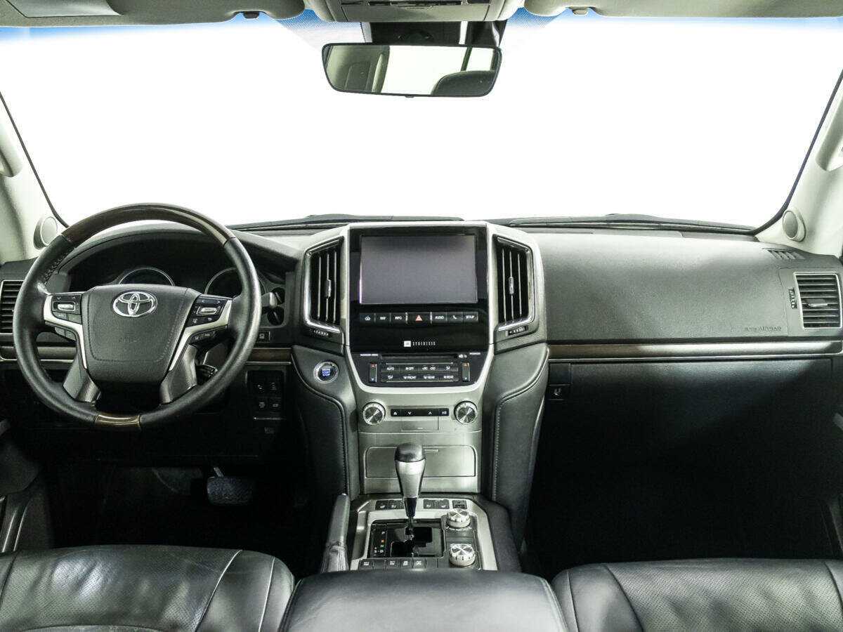 Купить Toyota Land Cruiser с пробегом. Фото: #12