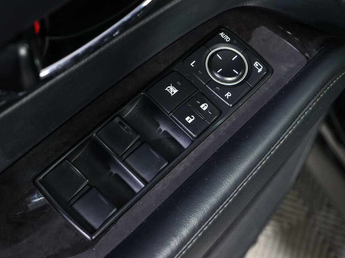 Купить Lexus RX с пробегом. Фото: #13