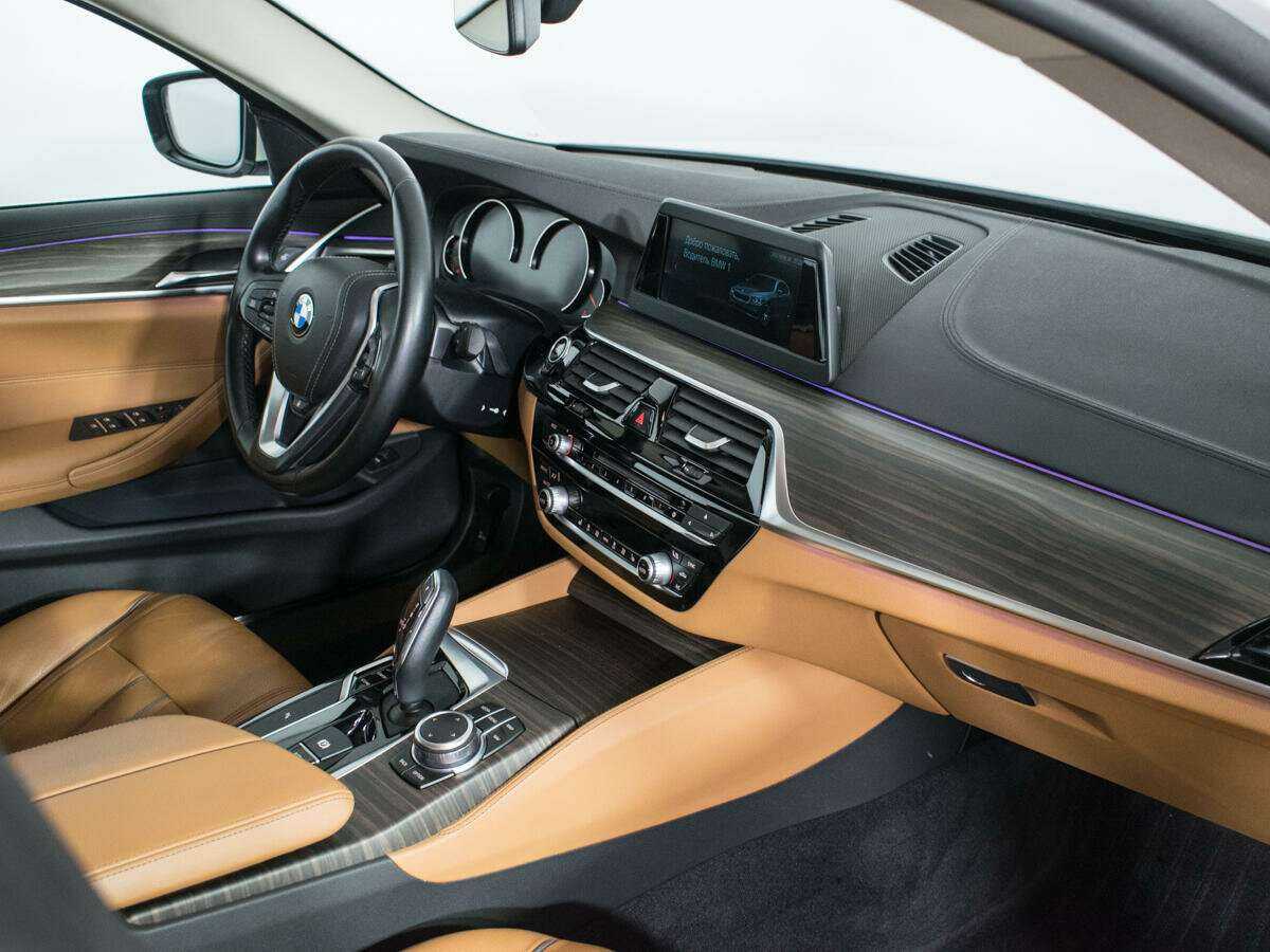Купить BMW 5 серии с пробегом. Фото: #8