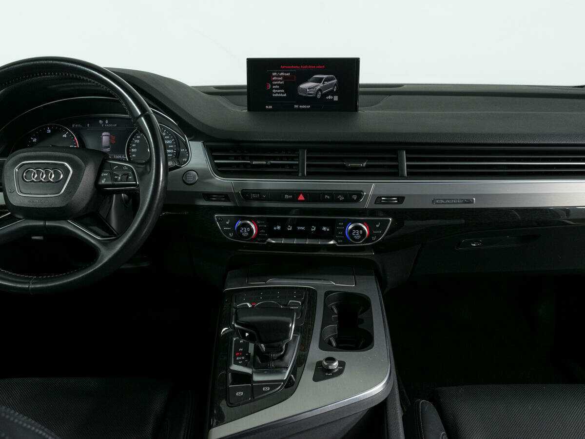 Купить Audi Q7 с пробегом. Фото: #9