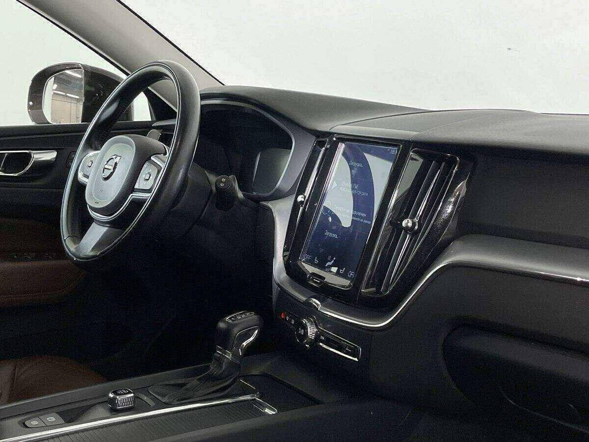Купить Volvo XC60 с пробегом. Фото: #8