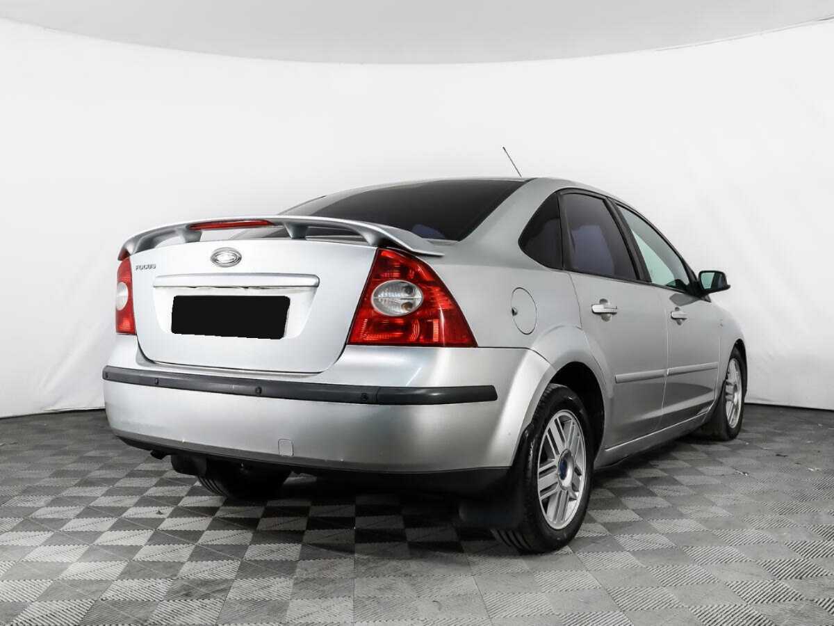 Купить Ford Focus с пробегом. Фото: #4