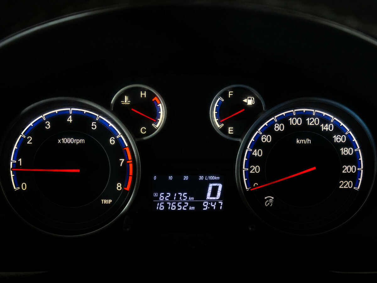 Купить Suzuki SX4 с пробегом. Фото: #16