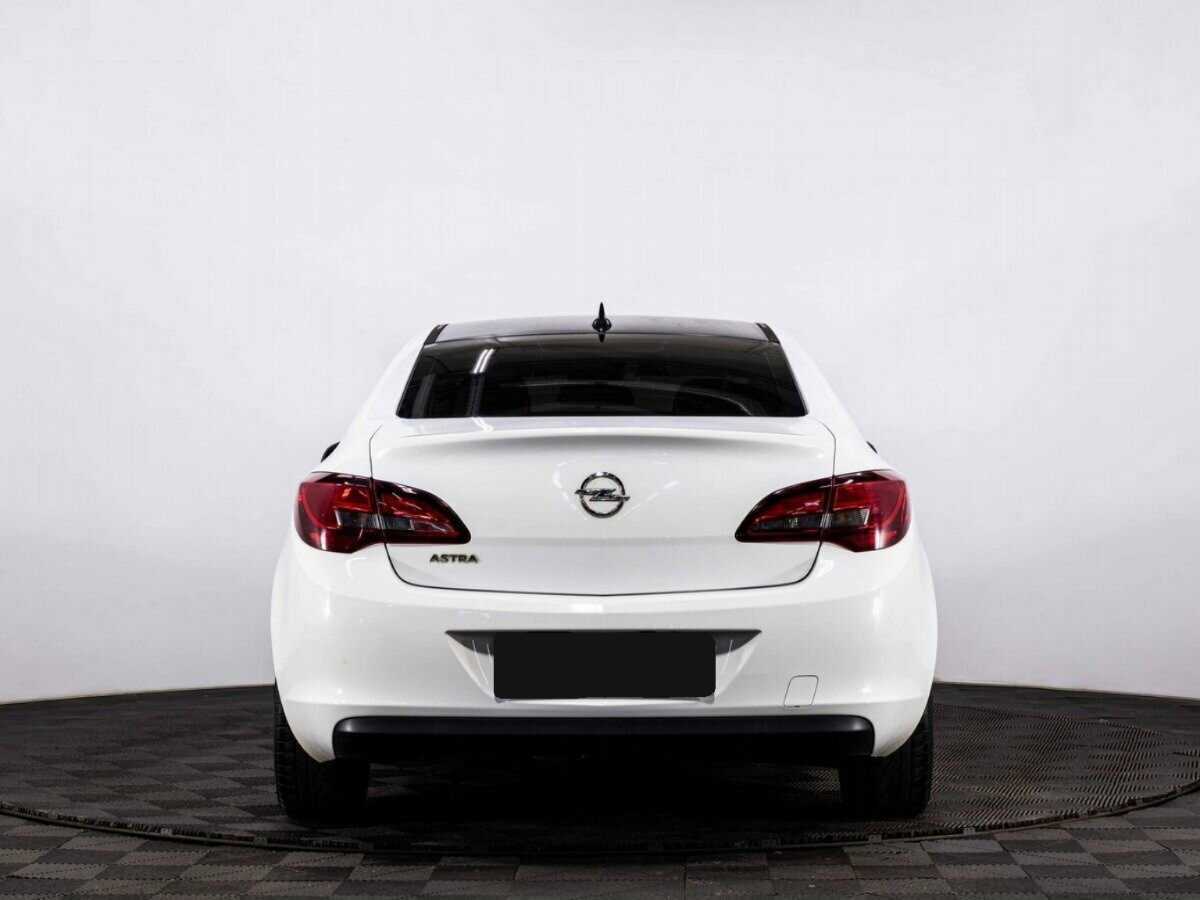 Купить Opel Astra с пробегом. Фото: #4