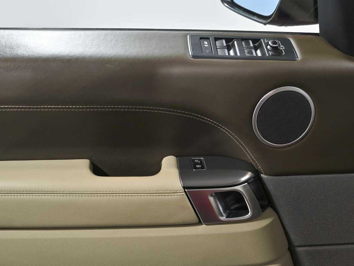 Купить Land Rover Range Rover Sport с пробегом. Фото: #15
