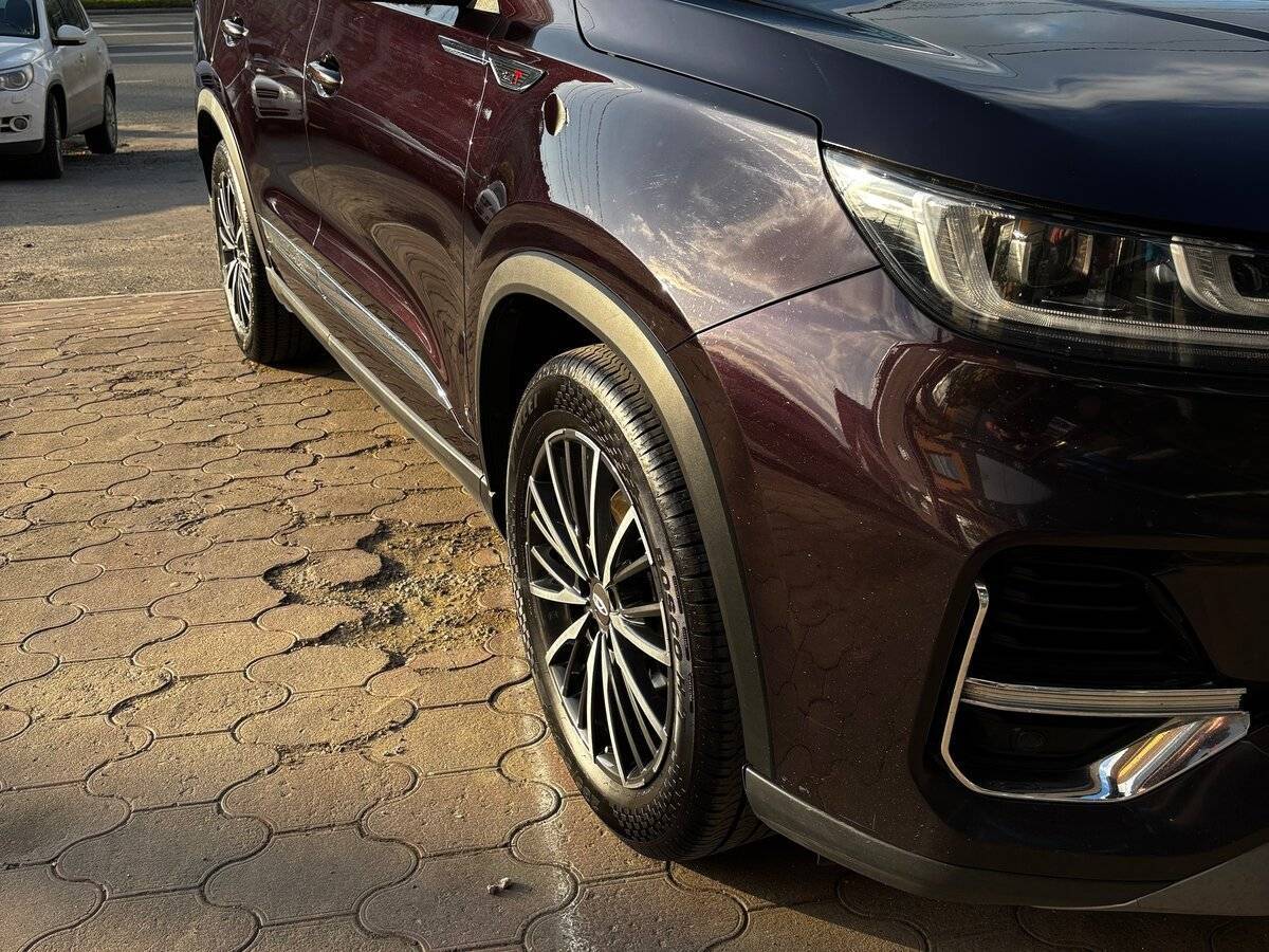 Купить Chery Tiggo 8 Pro с пробегом. Фото: #2