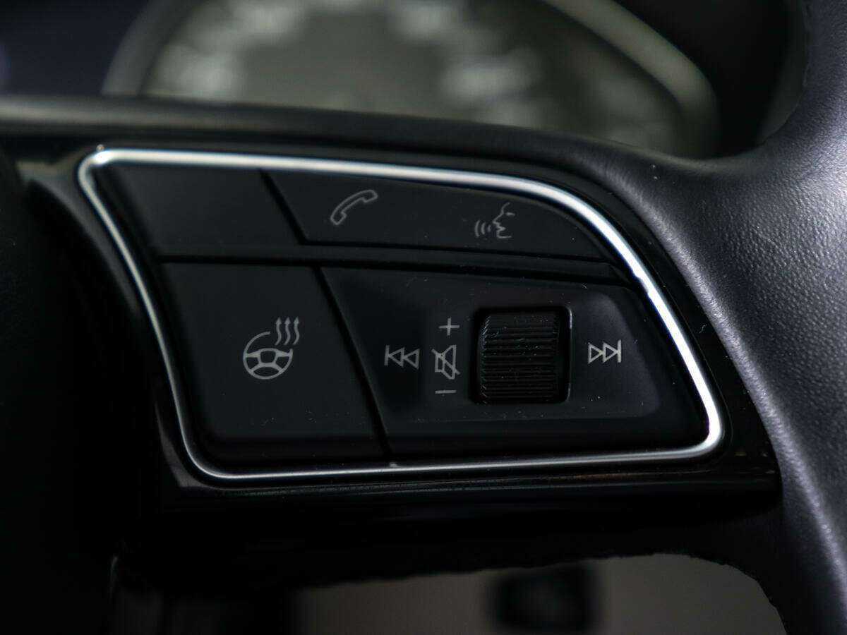 Купить Audi A4 с пробегом. Фото: #16