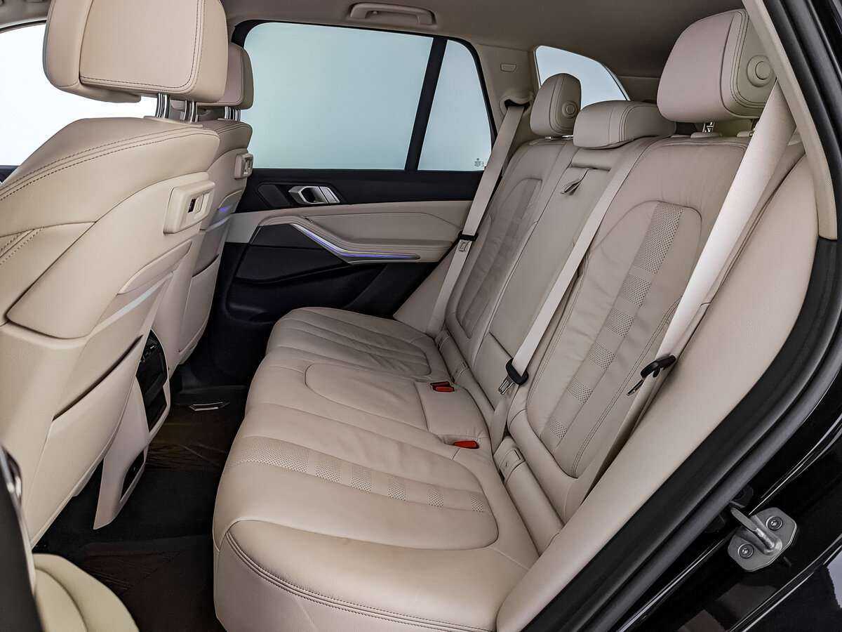 Купить BMW X5 с пробегом. Фото: #13