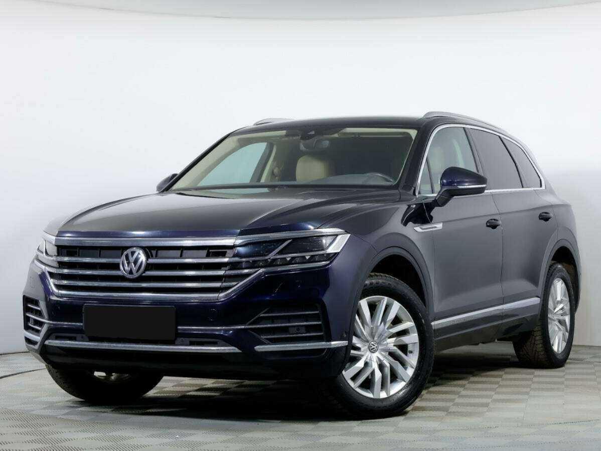 Купить Volkswagen Touareg с пробегом. Посмотреть фото