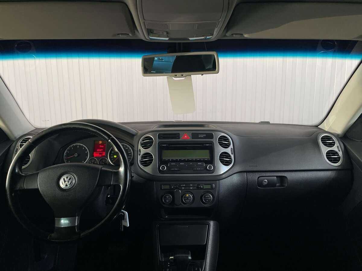 Купить Volkswagen Tiguan с пробегом. Фото: #8