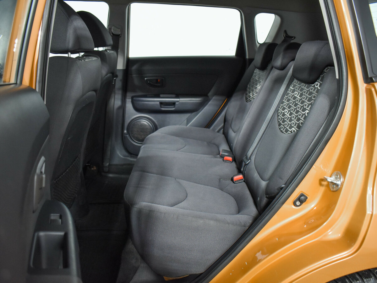 Купить Kia Soul с пробегом. Фото: #10
