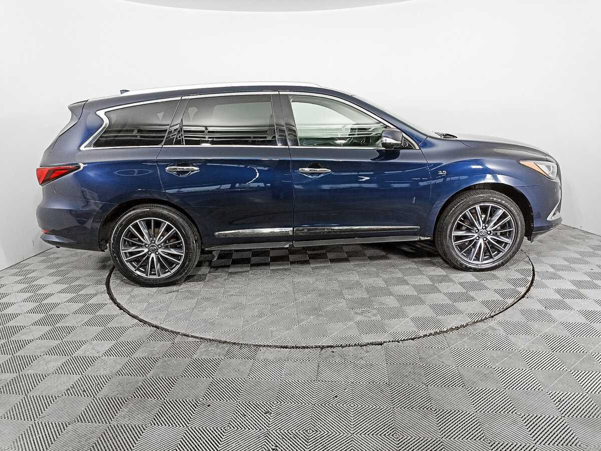 Купить Infiniti QX60 с пробегом. Фото: #3