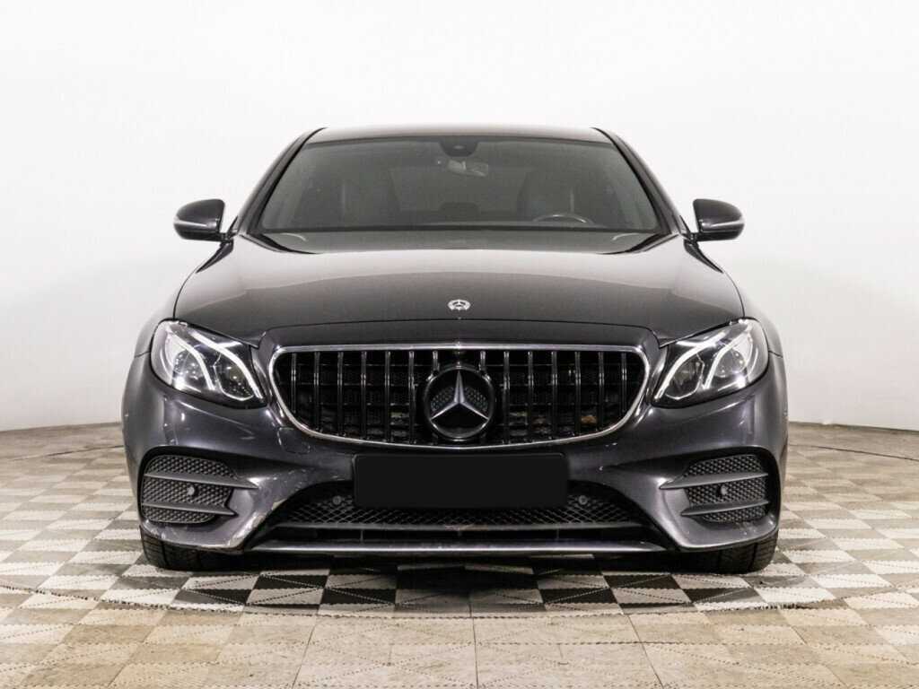 Купить Mercedes-Benz E-Класс с пробегом. Фото: #1
