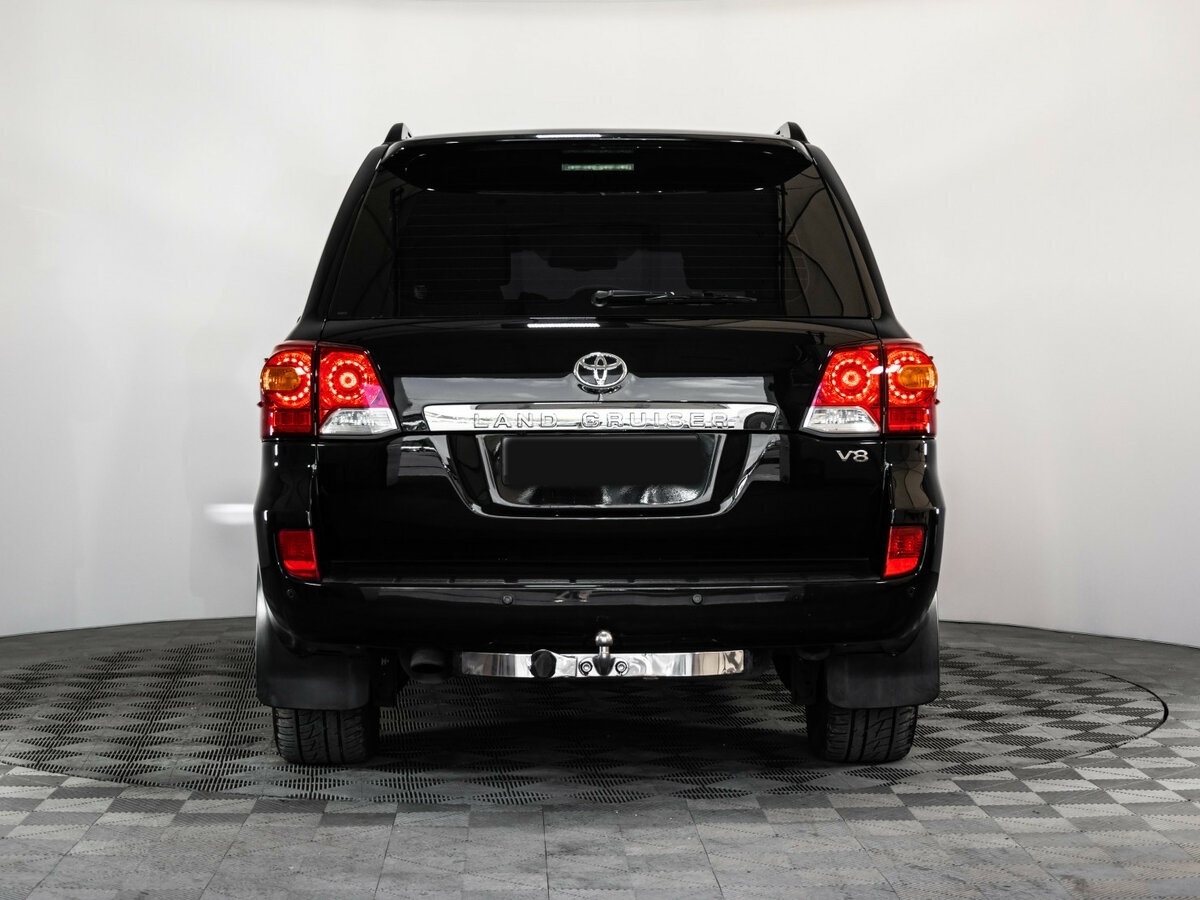 Купить Toyota Land Cruiser с пробегом. Фото: #4